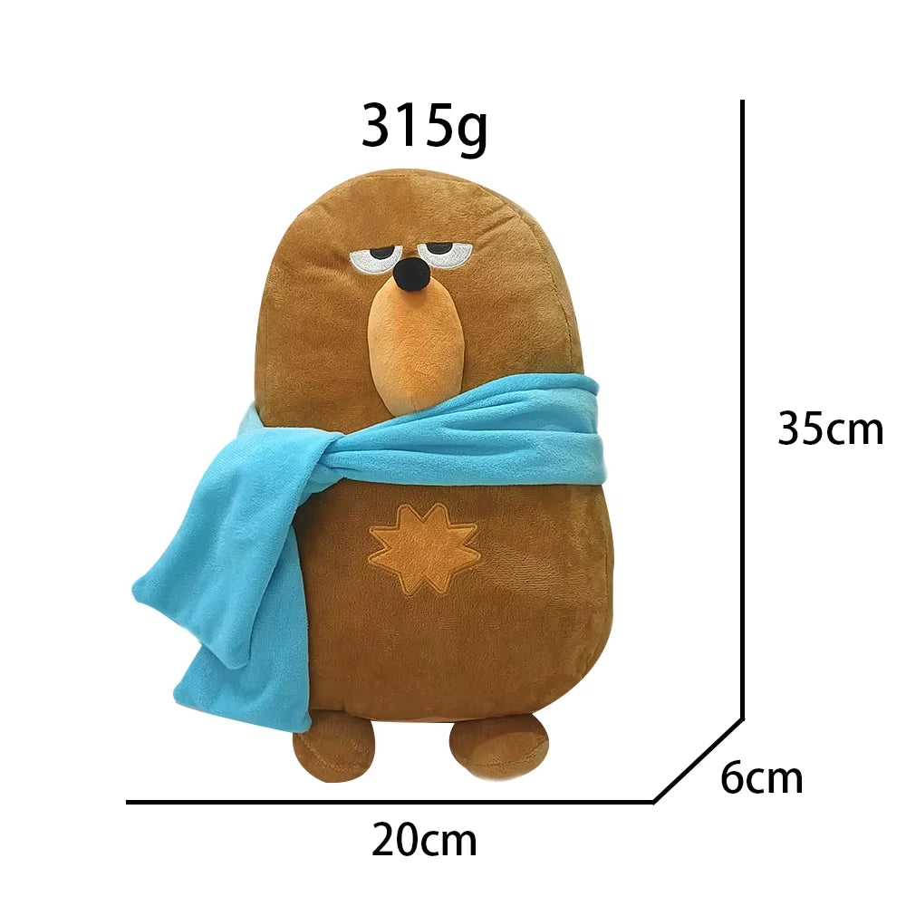 Close-up of the face on the Falstaff Duolingo plush bear