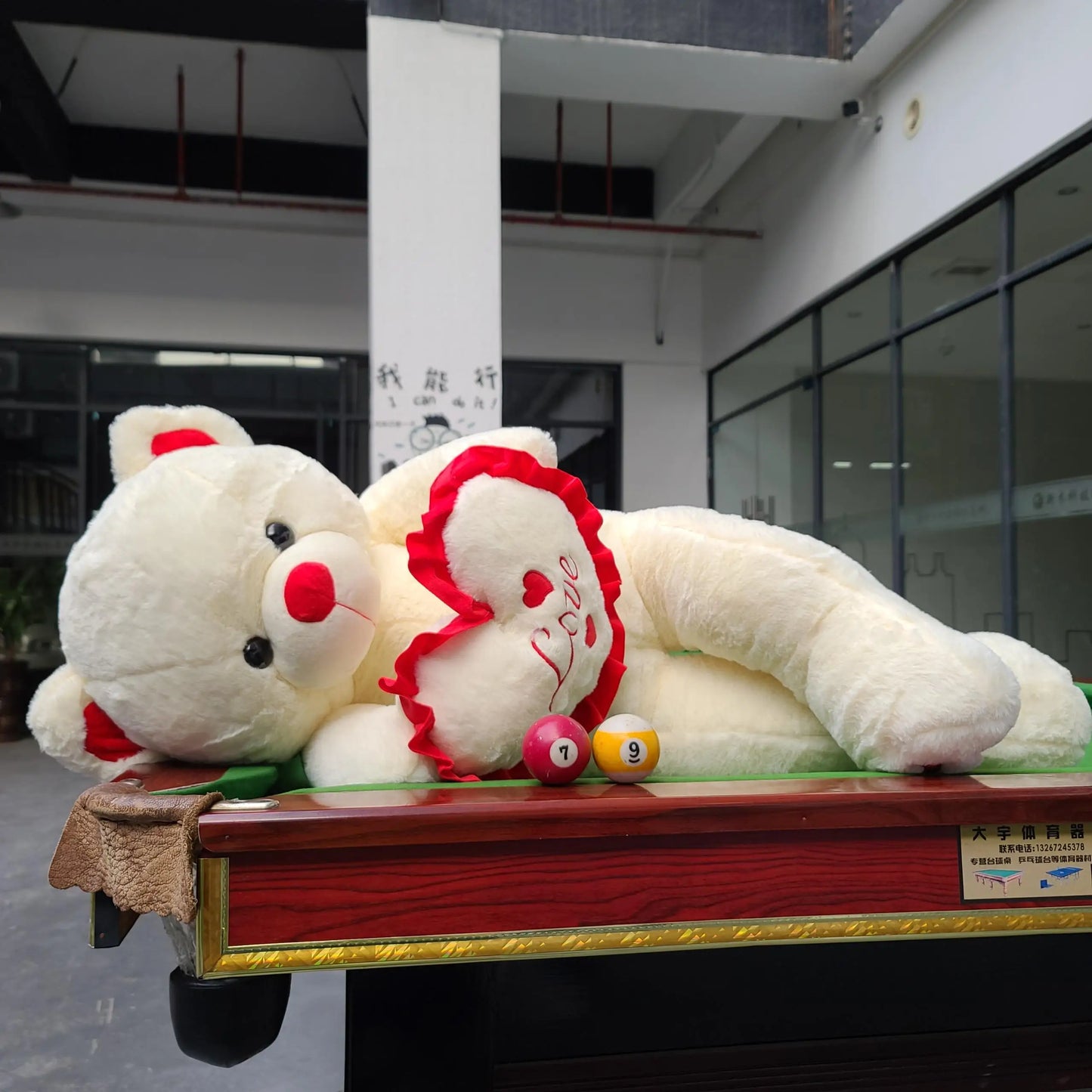 Extra large 100cm teddy bear plush showing its impressive size
