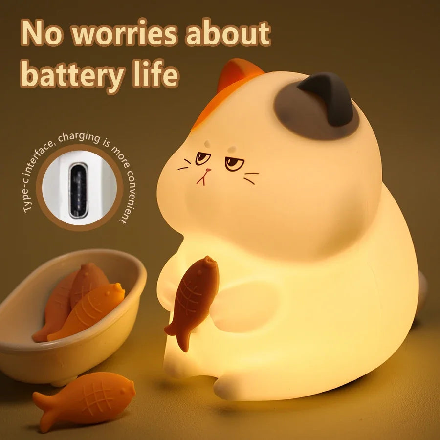 Gluttonous cat night light connected to a USB charging cable