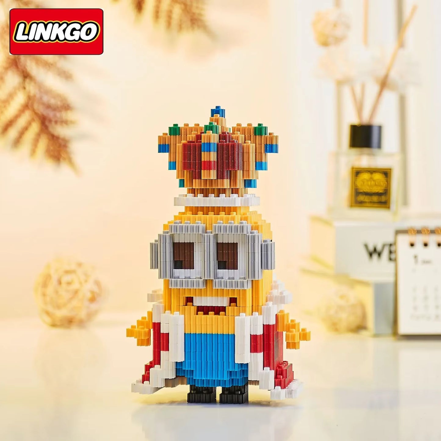 King mini building block figure made from colorful 3D bricks